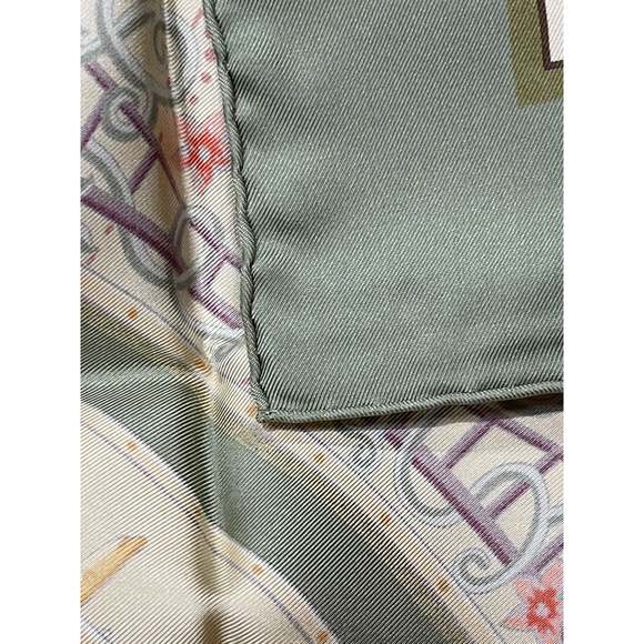 HERMES Hermes 90cm Green & Beige "www.hermes.com," by Christine Henry Silk Scarf - Picture 5 of 6